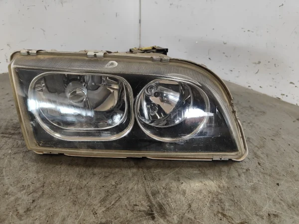 Faro derecho volvo v40 familiar 308998985