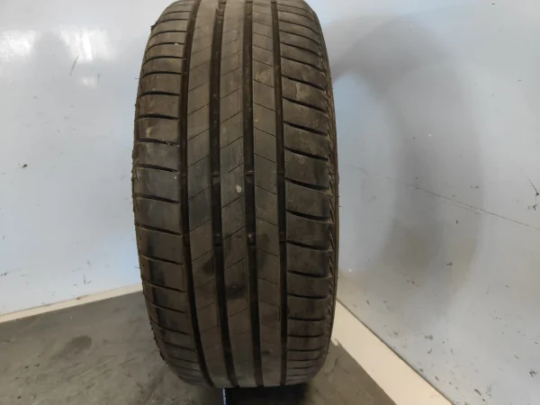 Neumatico   21545zr1791v