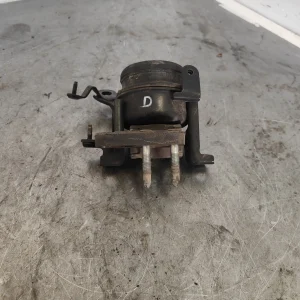 Soporte motor derecho
