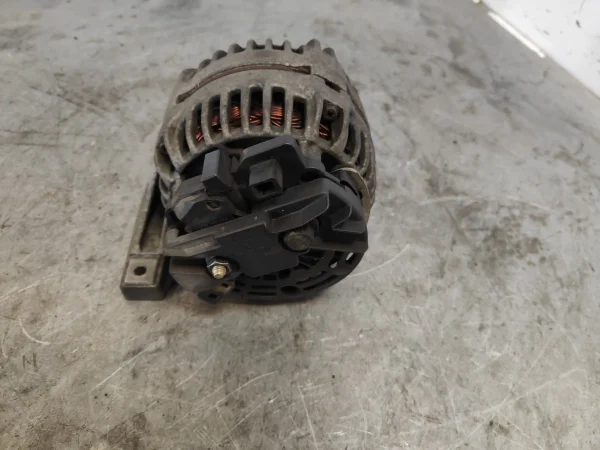 Alternador volvo v40 familiar 8676498 - Imagen 4